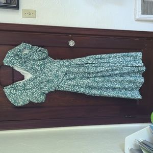 eShakti Green & White Floral Puff Sleeve Layered Cottagecore Full Dress Size 4X